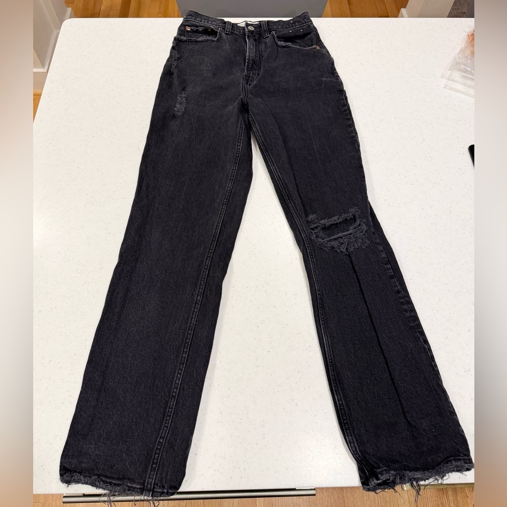 A&F The 90s Ultra High Rise Straight Jeans